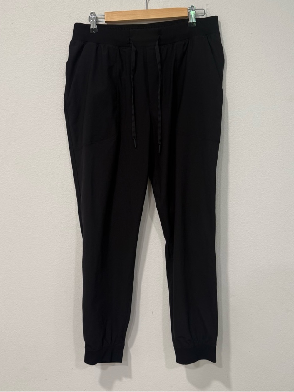 Lululemon Black ABC Joggers Men’s L - Picture 2 of 6